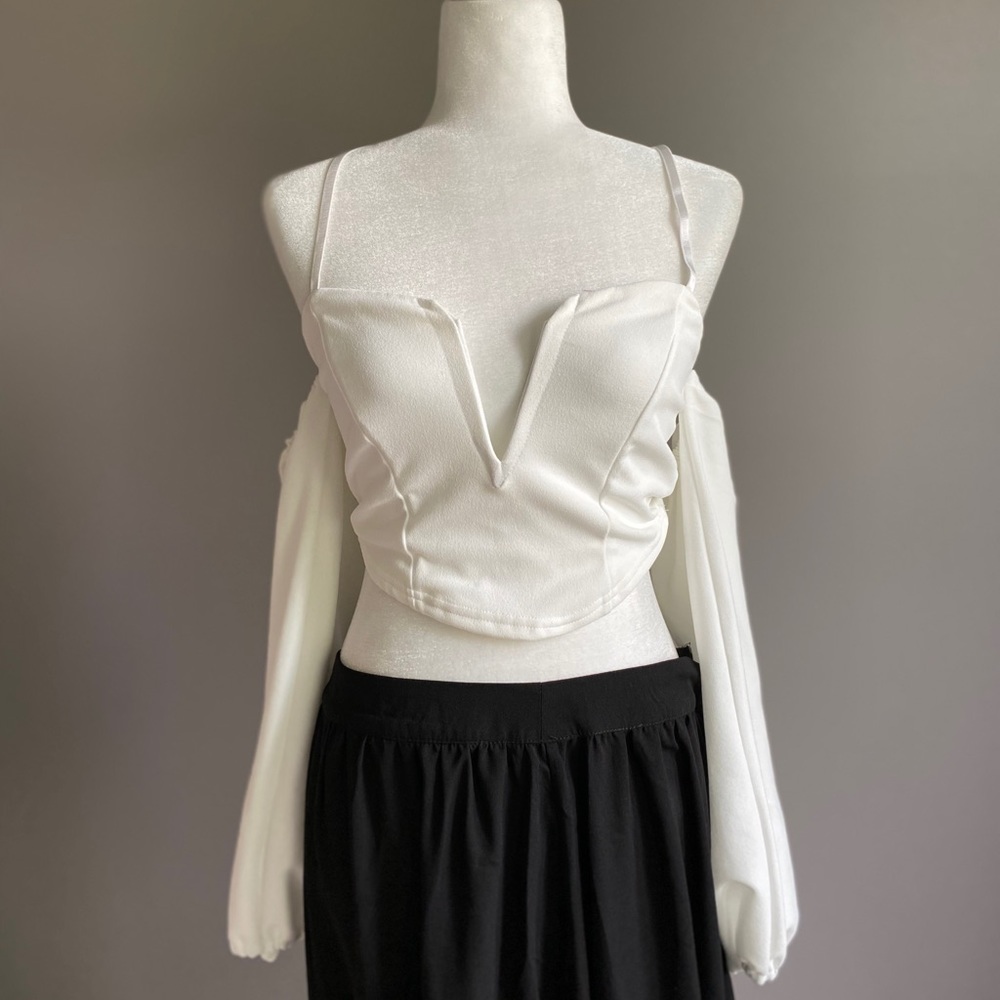 Off Shoulder Bustier Top - Picture 3 of 6